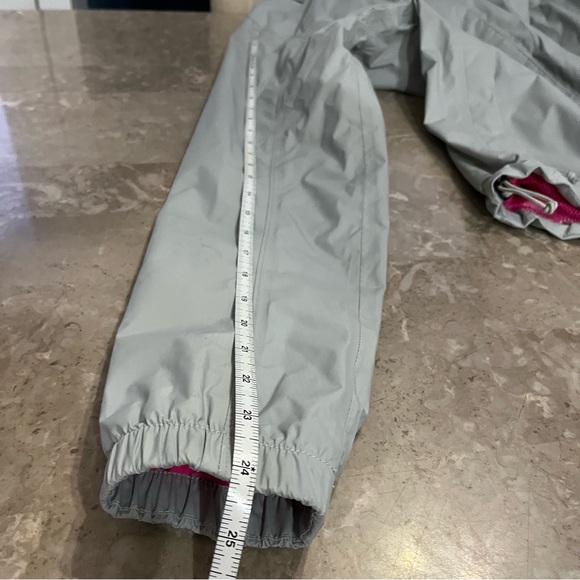 The north face silver color spring jacket size small - Picture 16 of 16